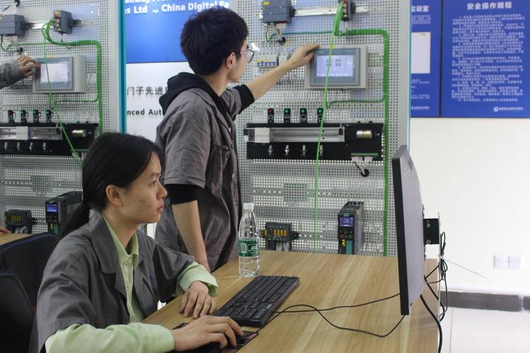 電氣工程與通用設備制造 就業(yè)方向與職業(yè)發(fā)展路徑